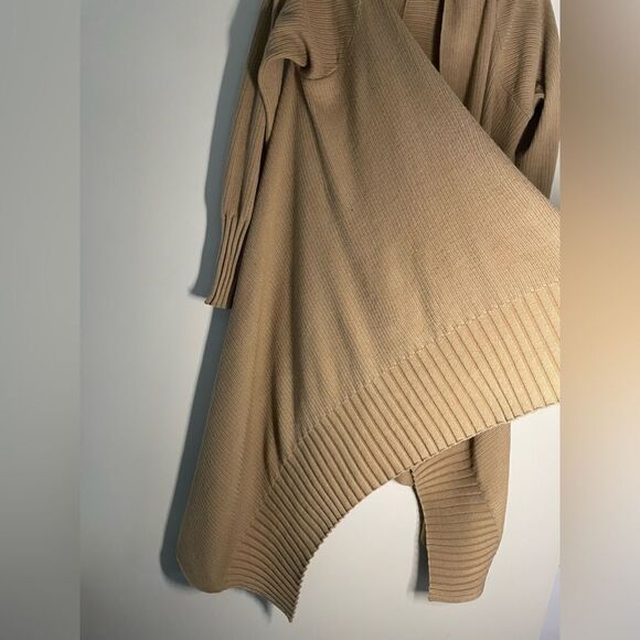 umgee | Long Asymmetrical Long Open Front Cardigan | Size Medium - Picture 3 of 6